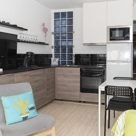 Lider, 44-E Apartment Кулера Екстериор снимка